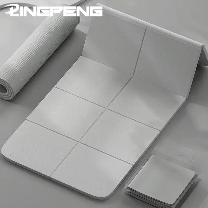 Les tapis de yoga pliables conviennent aux voyages, tapis d'exercice pliables antidérapants, écologiques et légers, portables pour la maison et les sorties