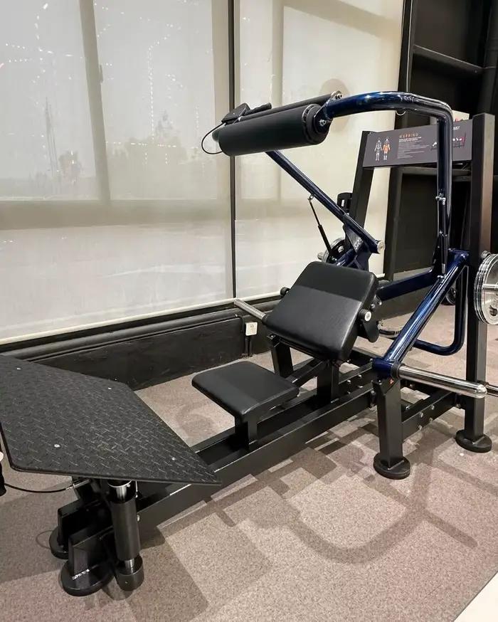 Appareil de musculation HIP THRUST à charge de plaques, idéal pour l'entraînement corporel, équipement de gym professionnel pour salles de sport