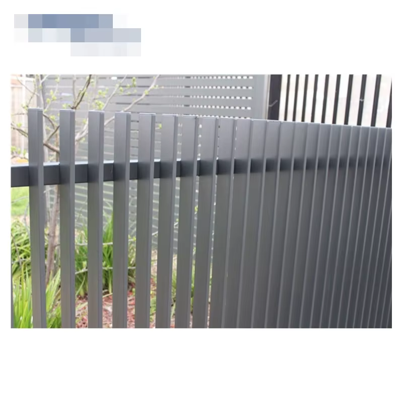 Lame de clôture extérieure en aluminium, design moderne, maison de cour de jardin décorative de haut